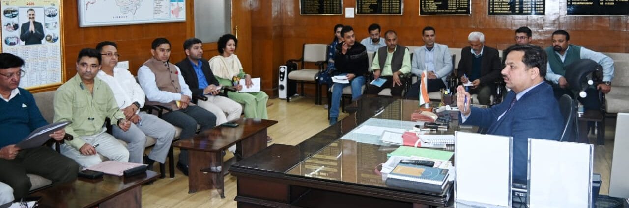 Shimla: उप-राष्ट्रपति के प्रस्तावित दौरे को लेकर बैठक का आयोजन, उपायुक्त ने की अध्यक्षता