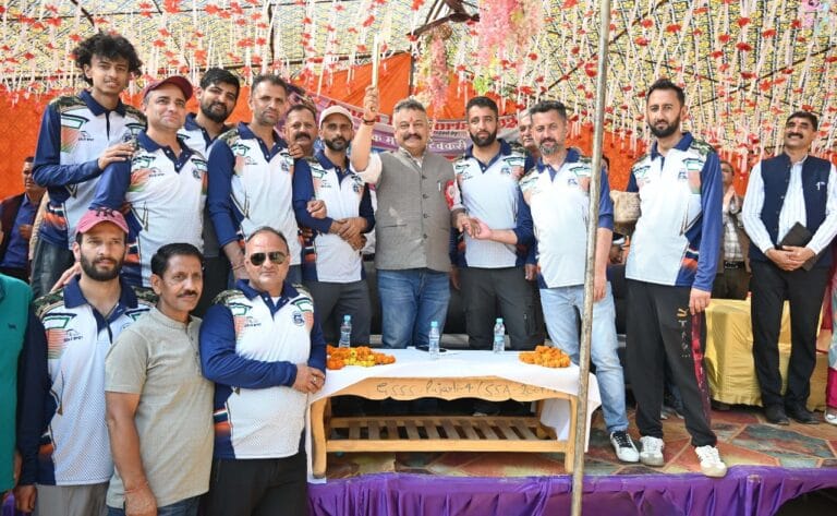 Jubbal/ Kotkhai: जुब्बल-कोटखाई में 400 करोड़ रुपये से हो रहा सड़कों का विकास: रोहित ठाकुर