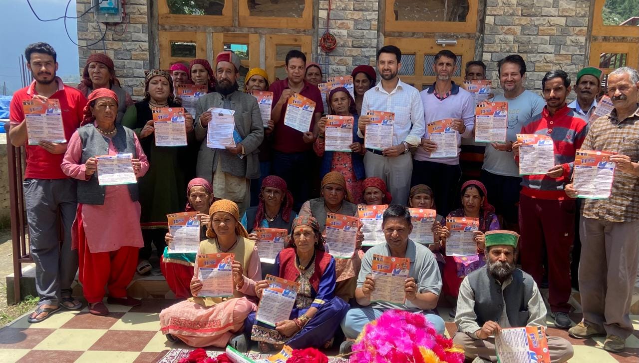 Rampur Bushahr: डॉ. श्यामा प्रसाद मुखर्जी की पुण्यतिथि पर भाजपा मंडल रामपुर ने किया याद