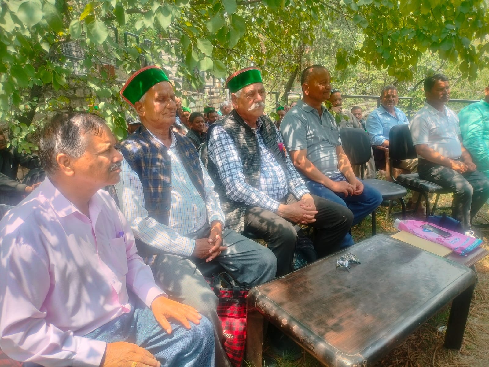 Rampur Bushahr: पेंशनर्ज संघ ने सरकार से 11% महंगाई भत्ते की मांग की, विद्युत परिषद के पुनर्गठन पर जताई चिंता