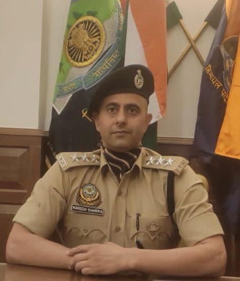 Rampur Bushahr: रामपुर डिटेक्शन टीम की बड़ी कामयाबी: चिट्टा तस्करी मामले में 10 आरोपी गिरफ्तार, हेरोइन व नगदी बरामद