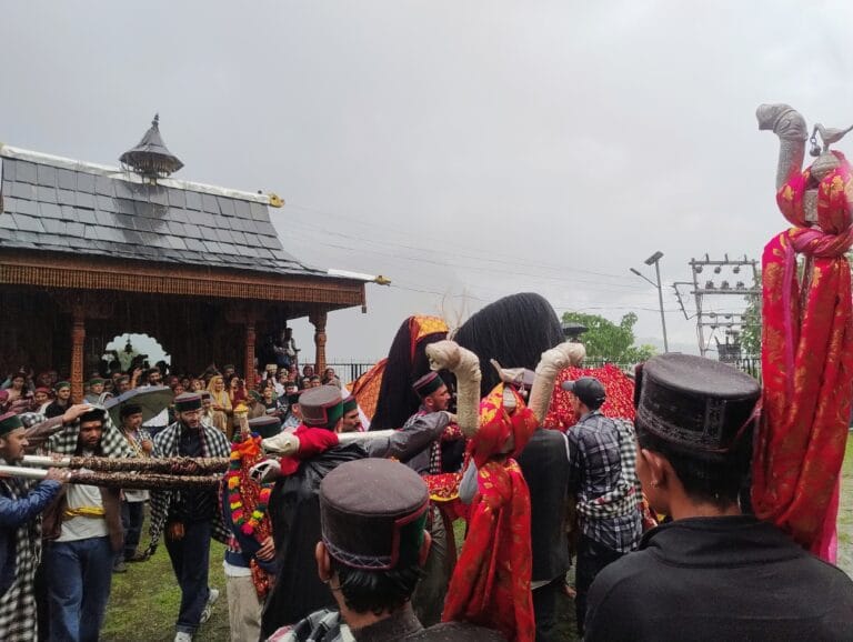देव मिलन