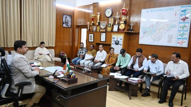 Shimla: प्रधानमंत्री विश्वकर्मा योजना के तहत 222 आवेदनों को मिली मंज़ूरी, पारंपरिक कारीगरों को मिलेगा नया संबल