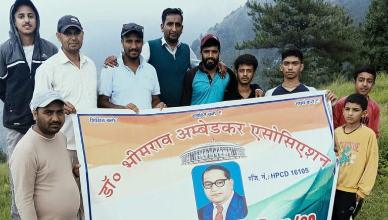 Rampur Bushahr: पौधारोपण कार्यक्रम: “एक पेड़ मां के नाम 2.0” थीम पर डॉ. बी.आर. अंबेडकर संगठन की सराहनीय पहल