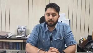 Rampur Bushahr: भारी बारिश के बीच उपायुक्त मंडी की अपील: नदी-नालों से दूर रहें, दिशा-निर्देशों का करें पालन