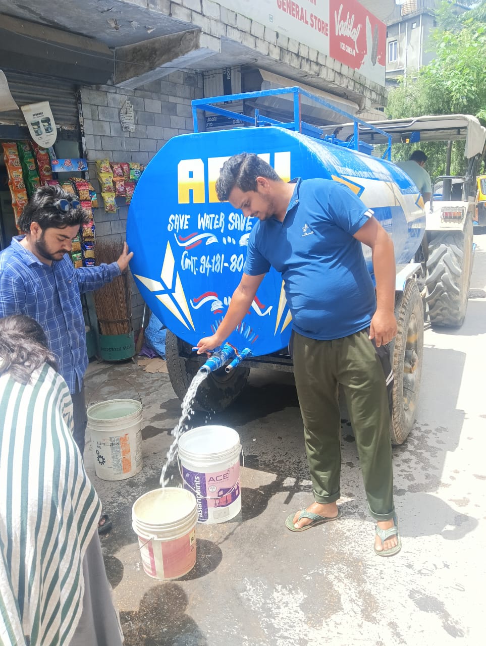 Mandi: मंडी शहर के अधिकांश क्षेत्रों में आज सायं तक पेयजल आपूर्ति बहाल होने की संभावना