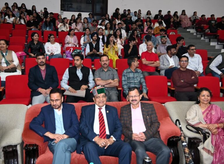 Shimla: एलाइड साइंस के लिए अलग कॉलेज की व्यवस्था पर विचार करेगी सरकार: डॉ. धनी राम शांडिल