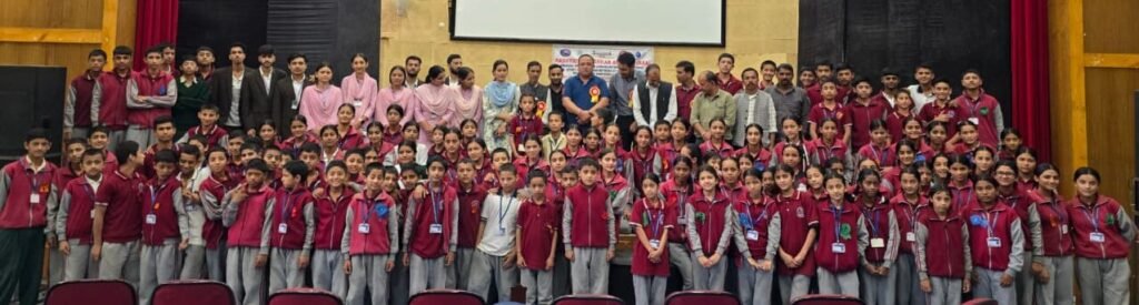 Rampur Bushahr: राष्ट्रीय आविष्कार अभियान के तहत तकलेच विद्यालय में विज्ञान कार्यशाला आयोजित