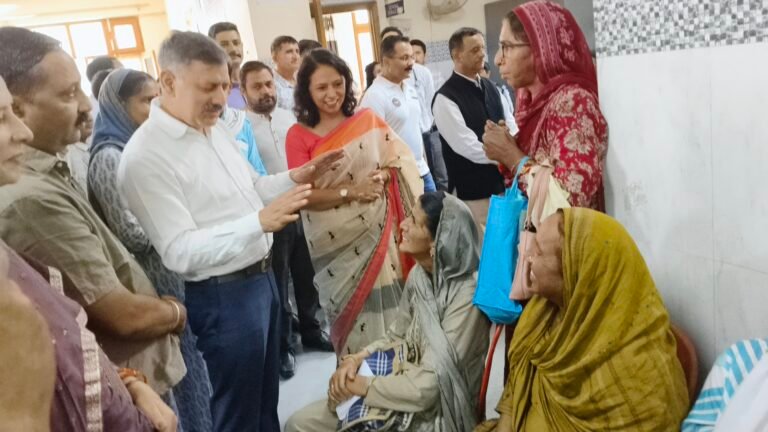 Bilaspur: स्वस्थ नारी, सशक्त परिवार अभियान का तकनीकी शिक्षा मंत्री राजेश धर्माणी ने किया शुभारंभ