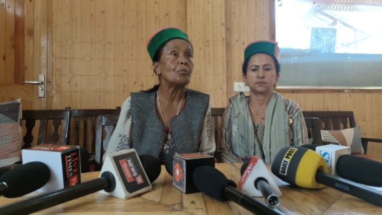 Kinnaur: प्राकृतिक आपदा में फंसी जनता की मदद कर रही कांग्रेस, भाजपा पर अफवाह फैलाने का आरोप