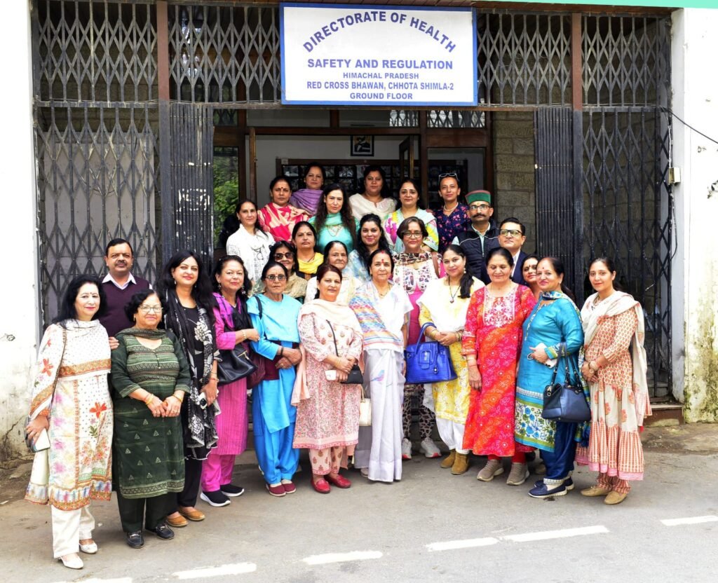 Shimla: हिमाचल प्रदेश राज्य रेडक्रॉस की बैठक में दिवाली वितरण 2025 की योजना पर चर्चा