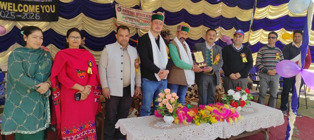 Rampur Bushahr: राजकीय वरिष्ठ माध्यमिक विद्यालय ज्यूरी में एनएसएस विशेष शिविर का शुभारंभ, युवाओं को राष्ट्र सेवा का संदेश