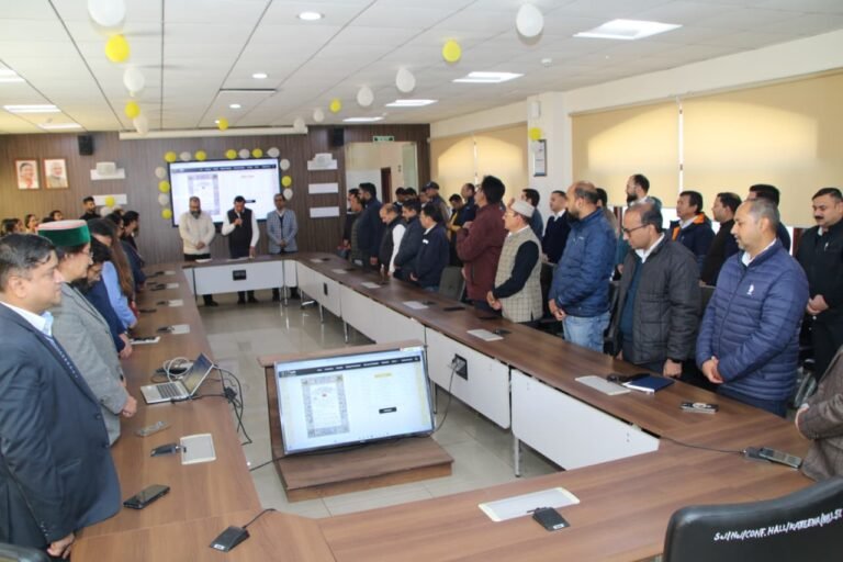 Rampur Bushahr: नाथपा झाकड़ी हाइड्रो पावर स्टेशन में संविधान दिवस पर प्रस्तावना पाठ कार्यक्रम आयोजित