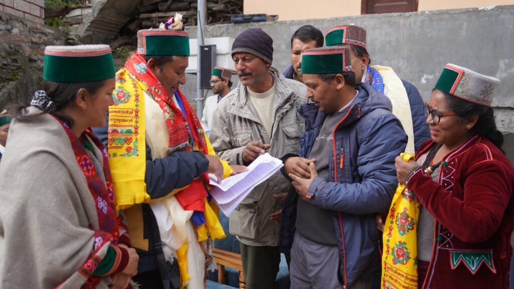 Kinnaur: राजस्व मंत्री जगत सिंह नेगी ने ग्राम पंचायत युला का दौरा कर 52 लाख के पंचायत भवन का किया लोकार्पण