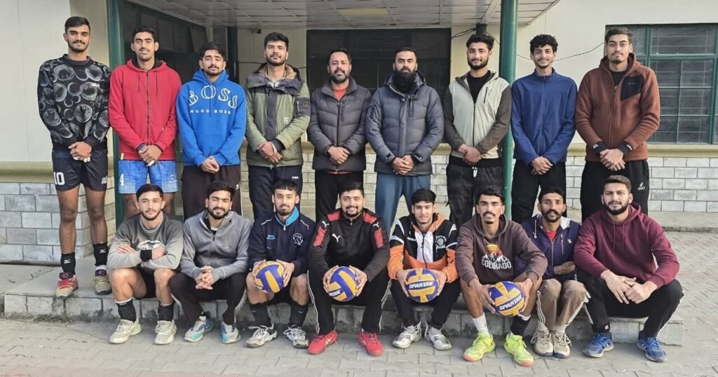 Rampur Bushahr: सीनियर राष्ट्रीय वॉलीबॉल प्रतियोगिता के लिए हिमाचल प्रदेश की 14 सदस्यीय टीम घोषित