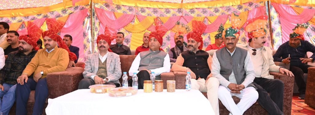 Kangra: जयराम ठाकुर का कांगड़ा दौरा: आरडीजी पर कांग्रेस सरकार पर तीखा हमला, माँ ज्वाला जी मंदिर और लखदाता पीर दंगल मेले में भागीदारी