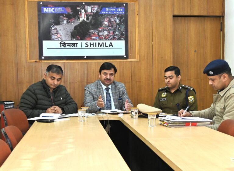 उपायुक्त की अध्यक्षता में जिला स्तरीय मासिक एनकॉर्ड बैठक: शिमला को नशा मुक्त बनाने पर जोर