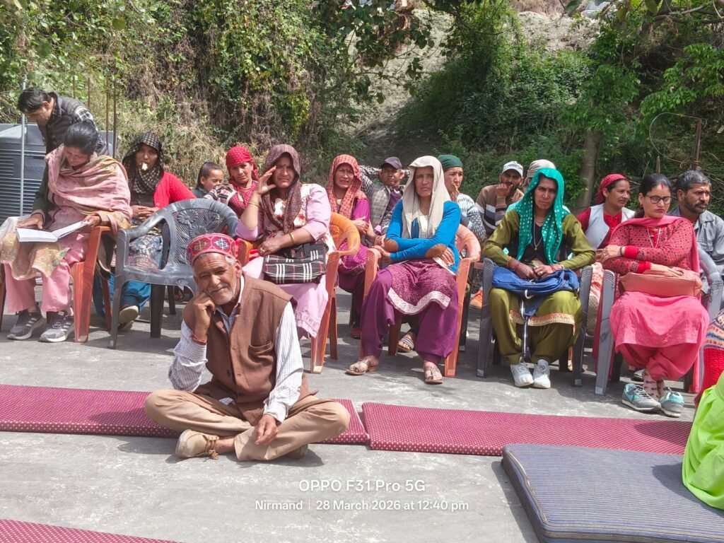 Rampur Bushahr: निरमंड में दूध उत्पादक संघ की बैठक, 23 अप्रैल के दतनगर प्रदर्शन को लेकर रणनीति तैयार