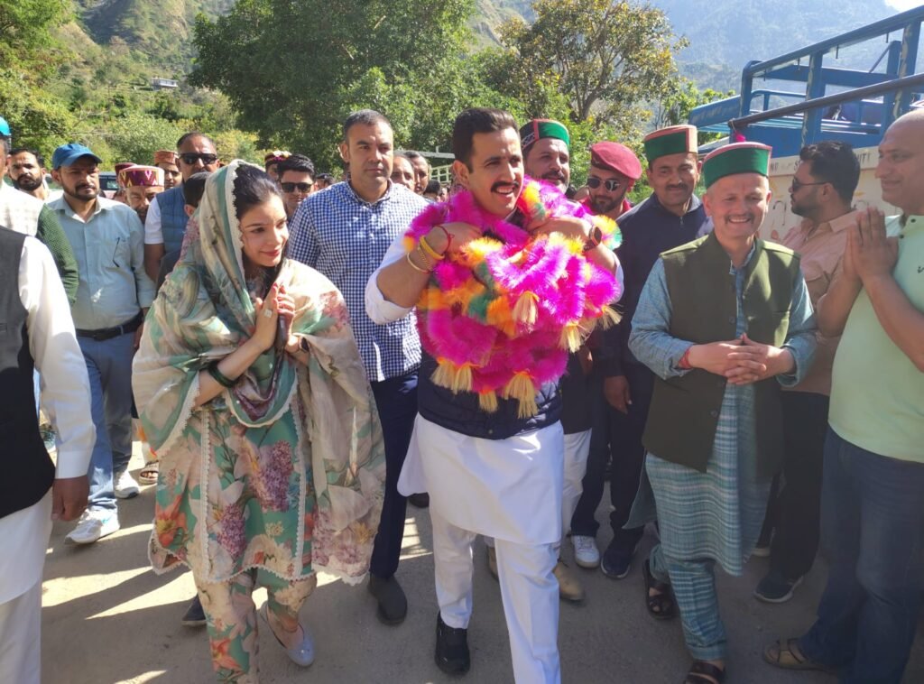 Shimla : विक्रमादित्य सिंह बोले – सुन्नी में डिसिल्टिंग पर BBMB से वार्ता जारी, 1600 युवाओं को रोजगार