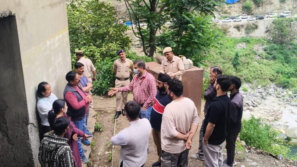 Rampur Bushahr: बूचड़खाने में बीमार बकरों का मीट बेचने का खुलासा, लोगों की सेहत पर मंडराया बड़ा खतरा