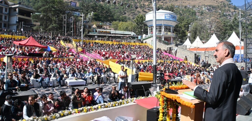 Kullu: देवताओं के नजराने में 5%, बजंतरियों के मानदेय में 10% की बढ़ोतरी